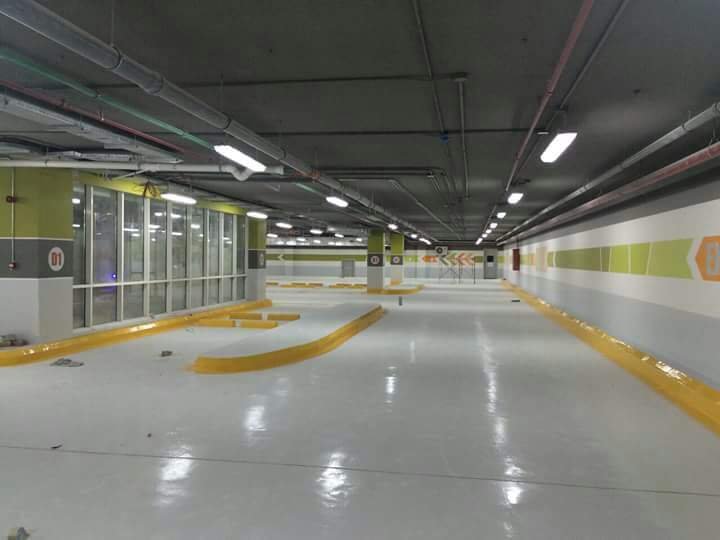 معلم عزل ارضيات في جده